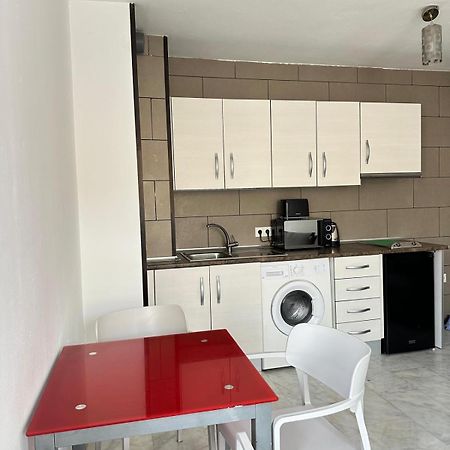 Apartamentos Playa Huelin 马拉加 外观 照片