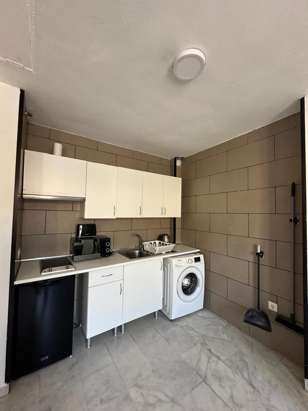 Apartamentos Playa Huelin 马拉加 外观 照片